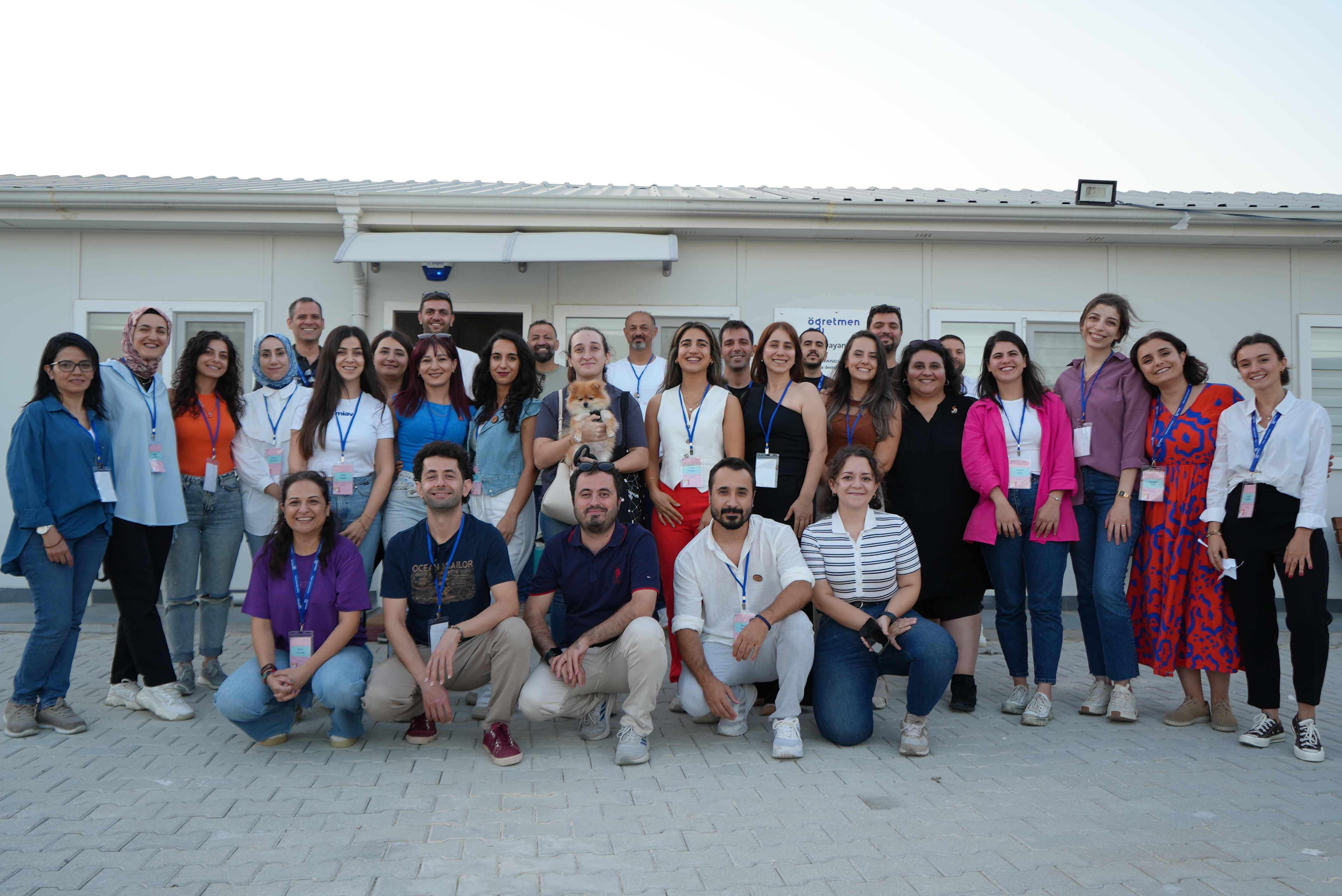 Öğretmen Dayanışma Alanı