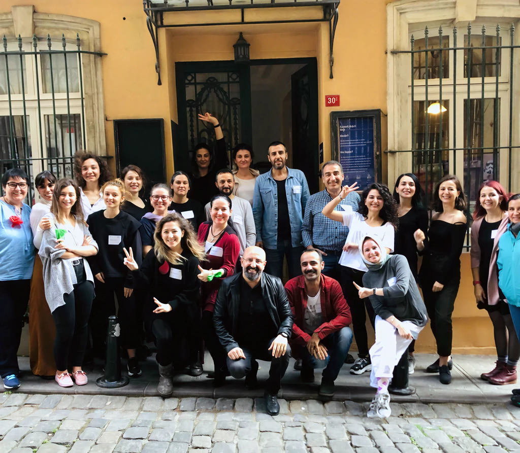 Eylem Araştırmacı Öğretmen